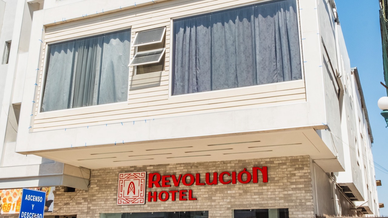 Photo of Outdoor in Avenida Revolucion