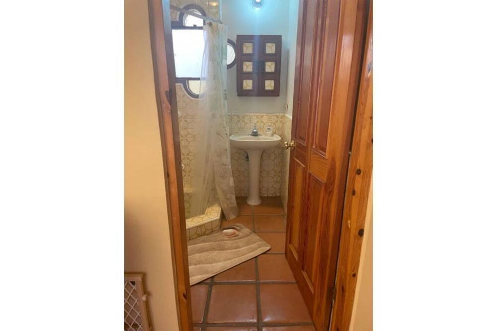 Photo of Bathroom in La Fonda