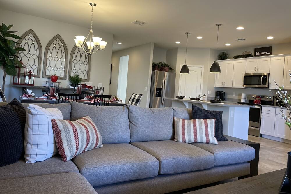 Photo of Livingroom in Tamaron