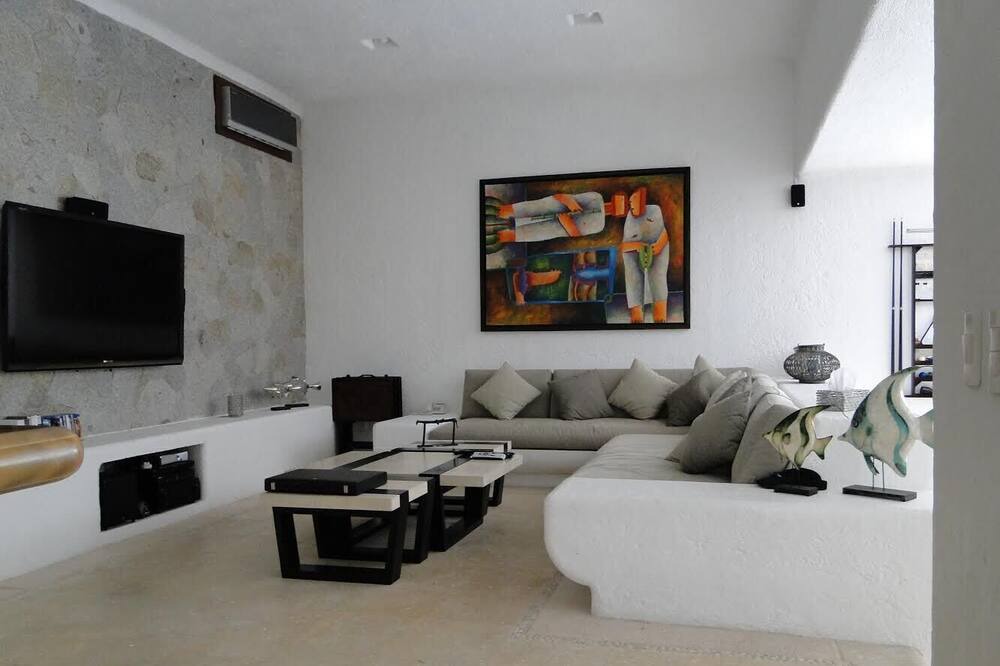 Photo of Livingroom in Las Brisas