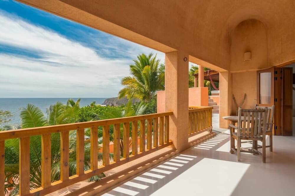 Photo of Patio Balcony in Boca de Iguanas