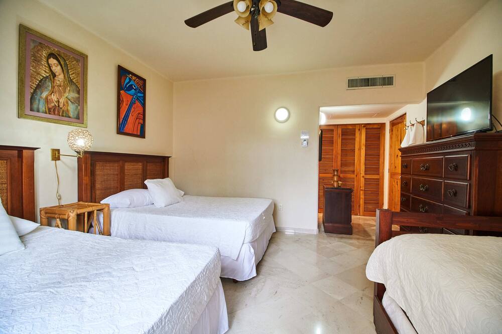Photo of Others in Puerto Aventuras
