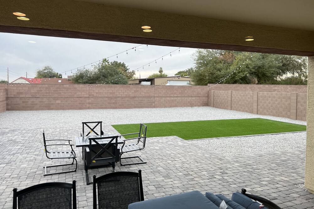 Photo of Patio Balcony in Maryvale