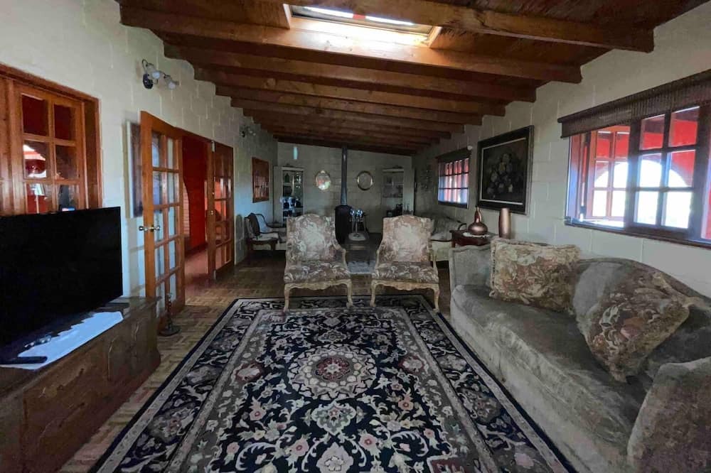Photo of Livingroom in Ensenada