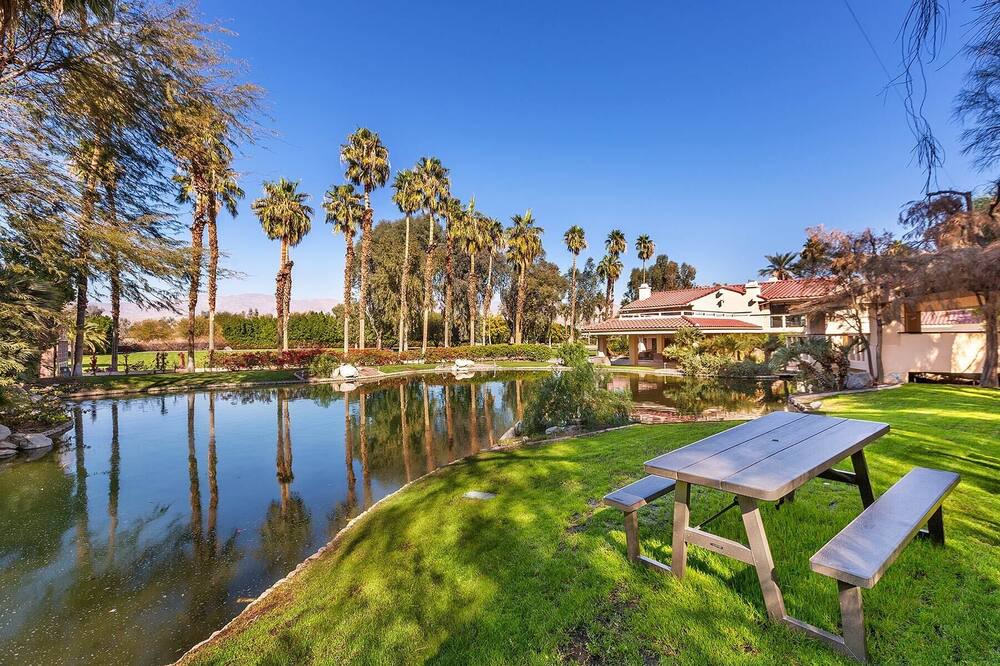 Photo of Outdoor in Palm Desert