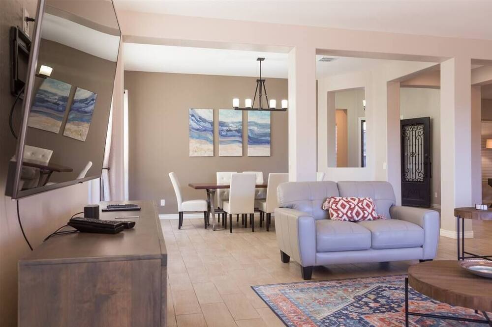 Photo of Bedroom in Surprise Farms