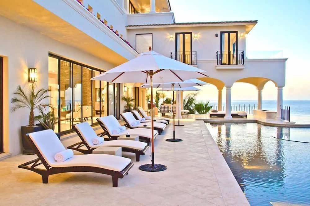 Photo of Outdoor in Chula Vista