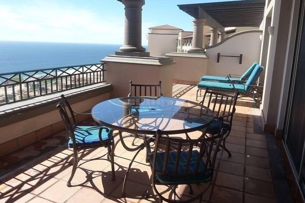 Photo of Patio Balcony in Ildefonso Green
