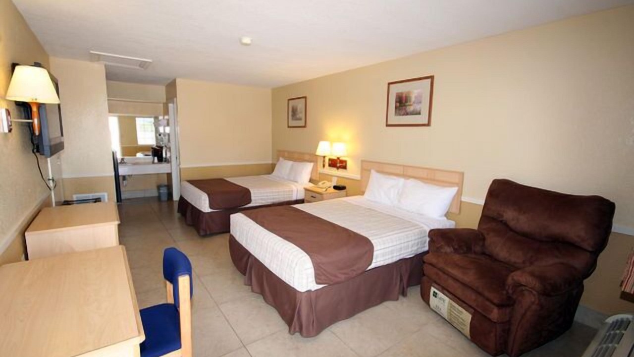 Photo of Bedroom in Edinburg