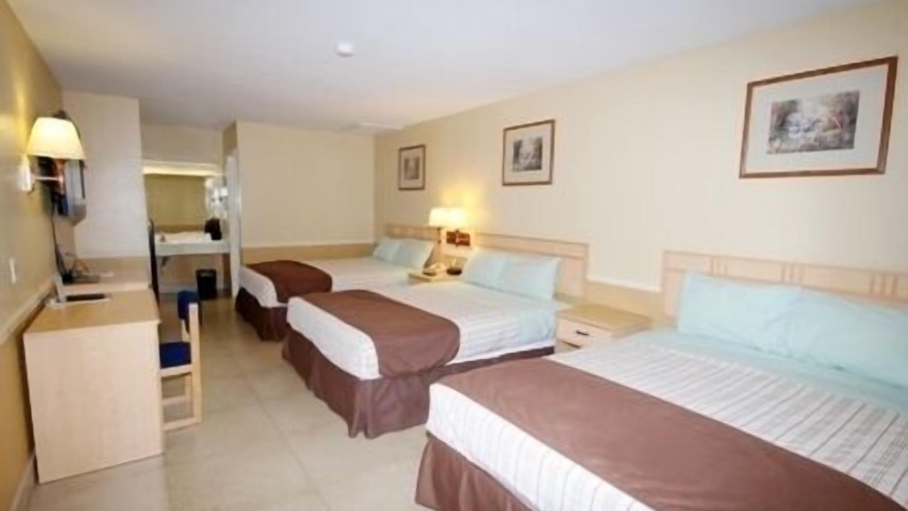 Photo of Bedroom in Edinburg