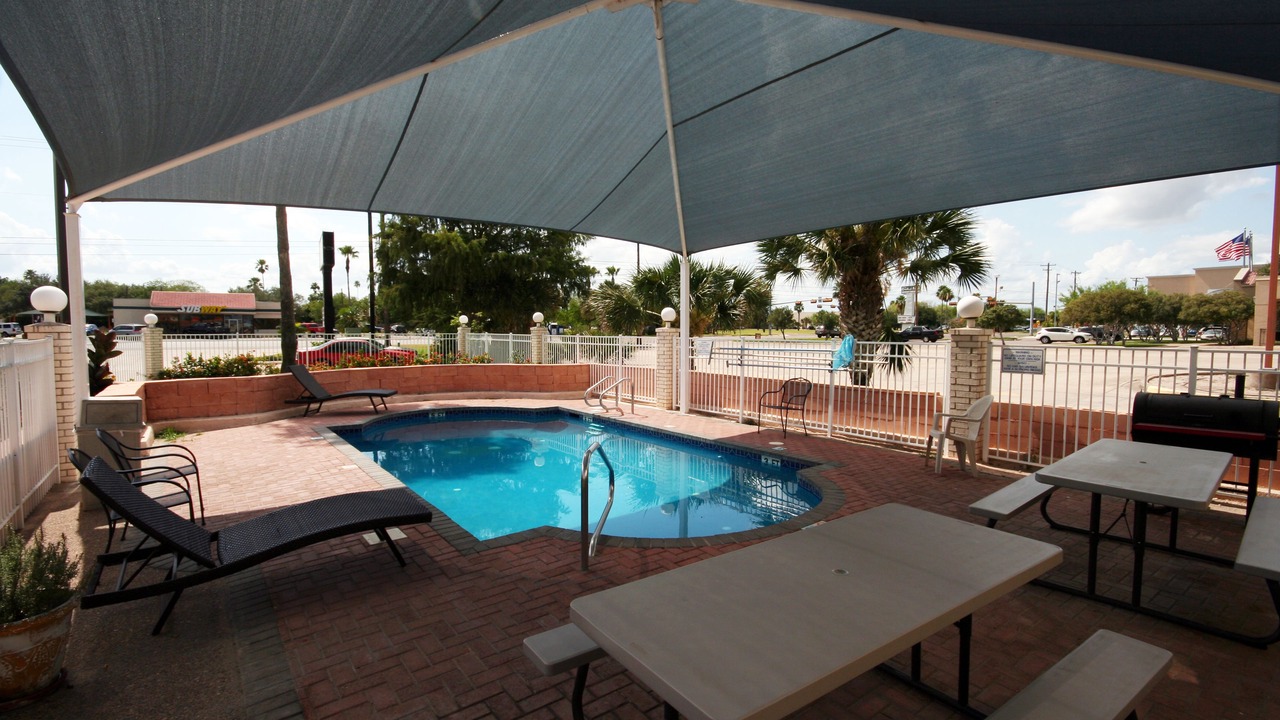 Photo of Outdoor in Edinburg