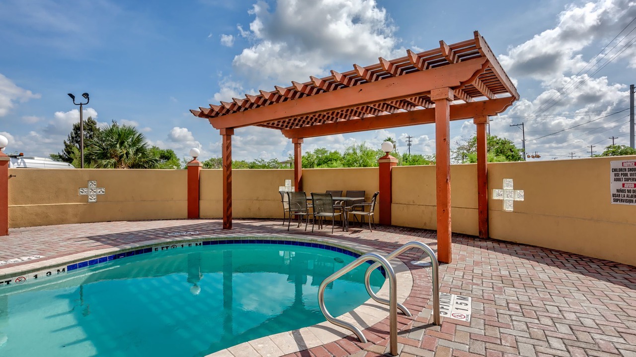 Photo of Outdoor in Brownsville