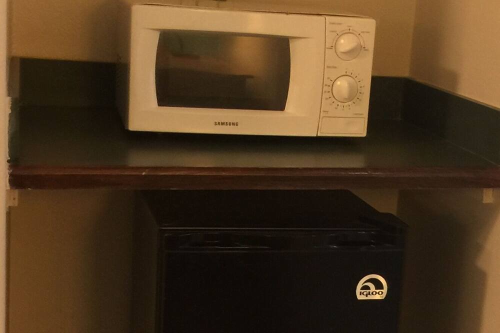 Photo of Kitchen in Edinburg