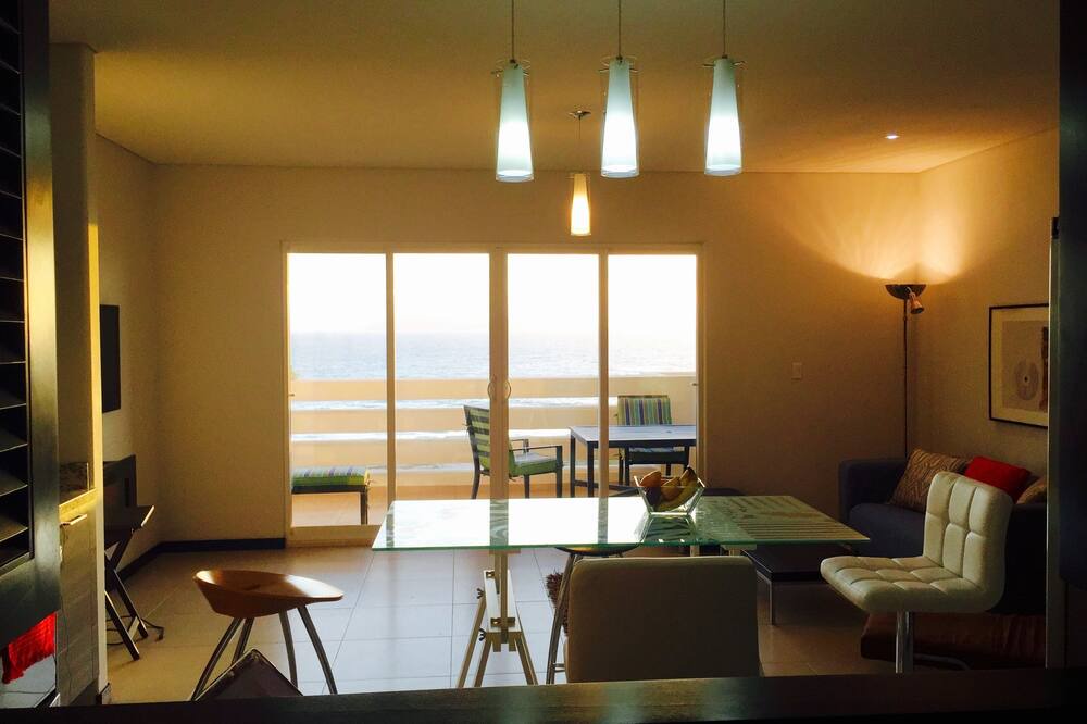 Photo of Livingroom in San Antonio del Mar