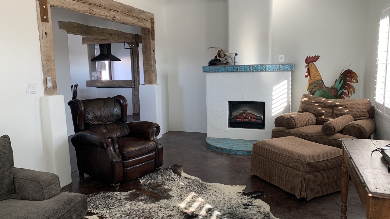 Photo of Livingroom in Eleven Mile Corner