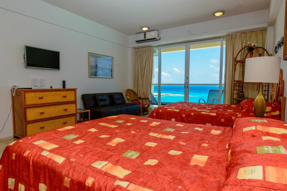 Photo of Bedroom in Punta Cancun