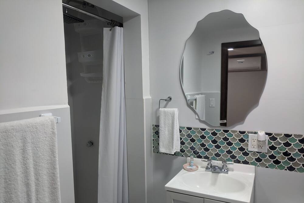 Photo of Bathroom in Bella Vista