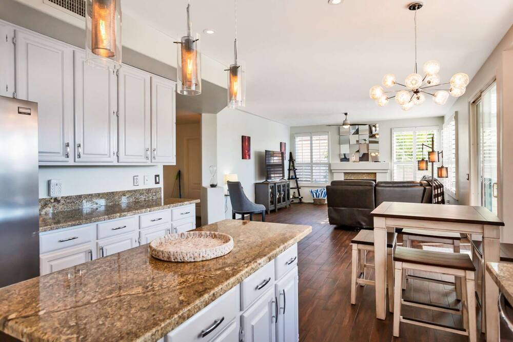 Photo of Bedroom in Arrowhead Lakes
