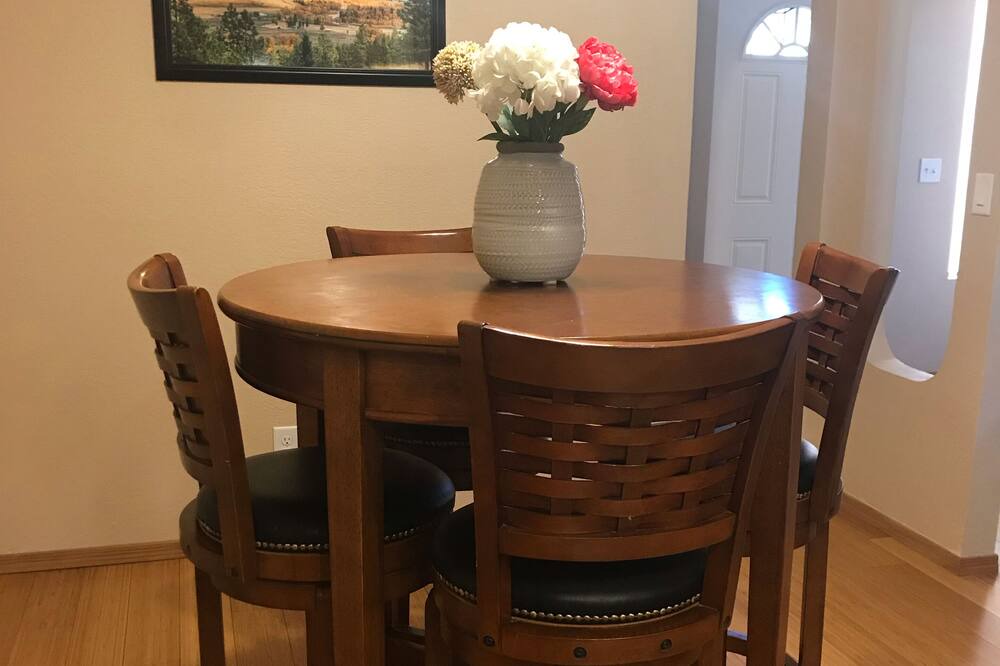 Photo of Livingroom in Dobson Ranch