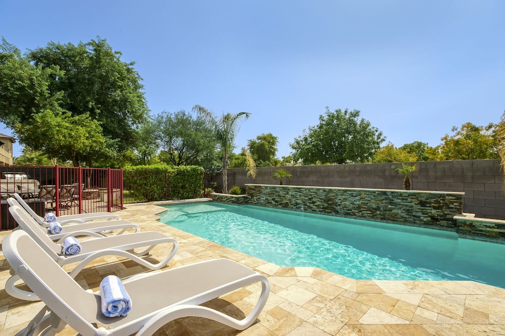 Photo of Outdoor in Rovey Farm Estates