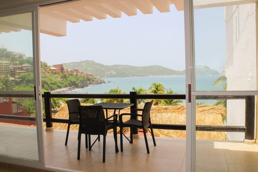 Photo of Patio Balcony in Playa la Madera