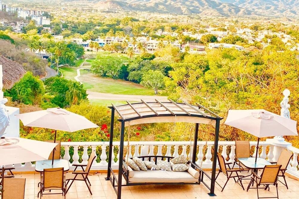 Photo of Patio Balcony in Peninsulas de Santiago