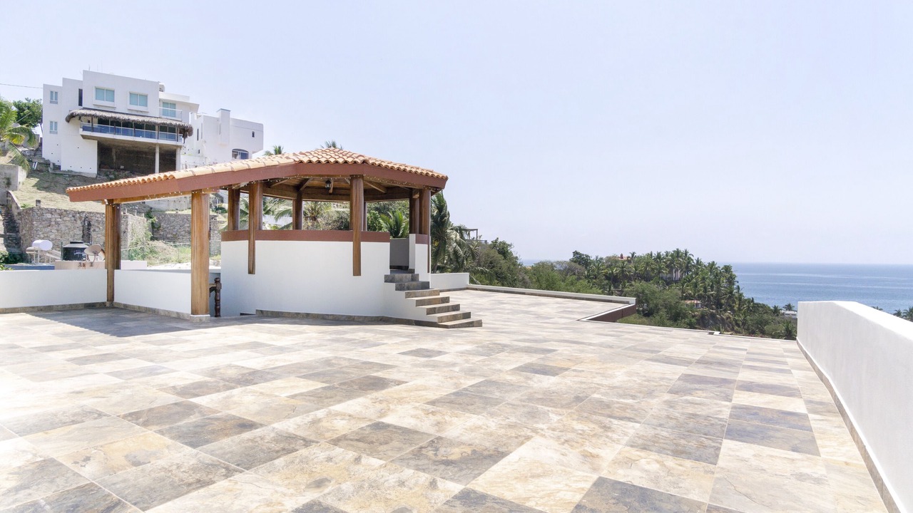 Photo of Patio Balcony in Colinas de Santiago