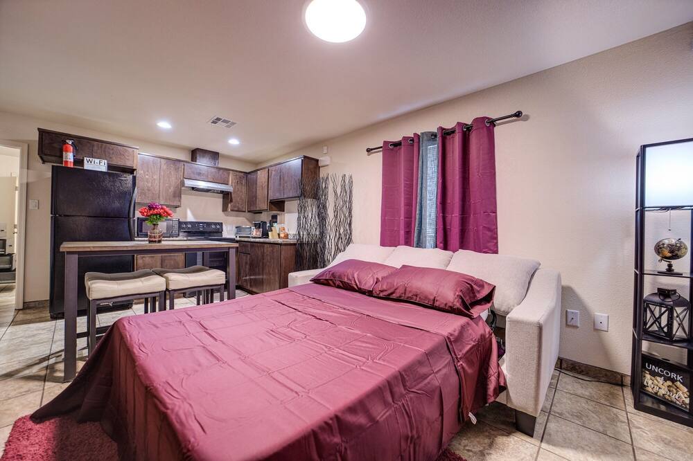Photo of Bedroom in Yuma
