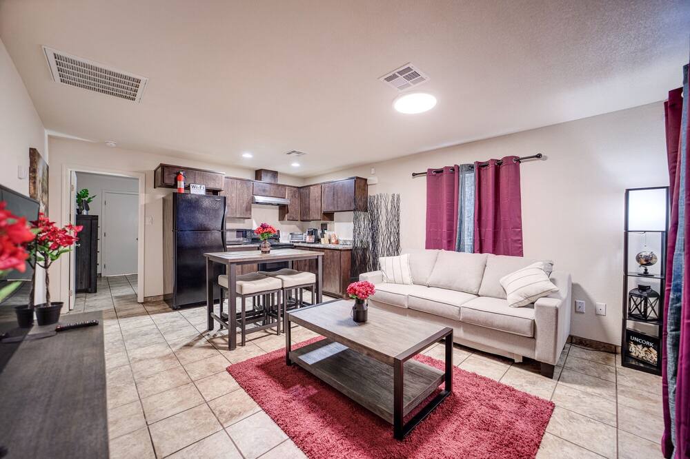 Photo of Livingroom in Yuma