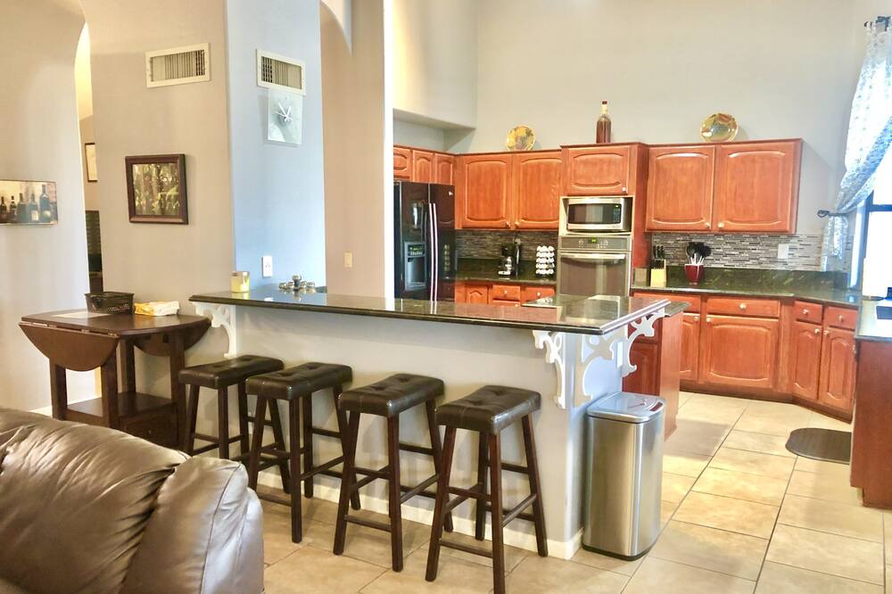 Photo of Bedroom in Island at Ocotillo