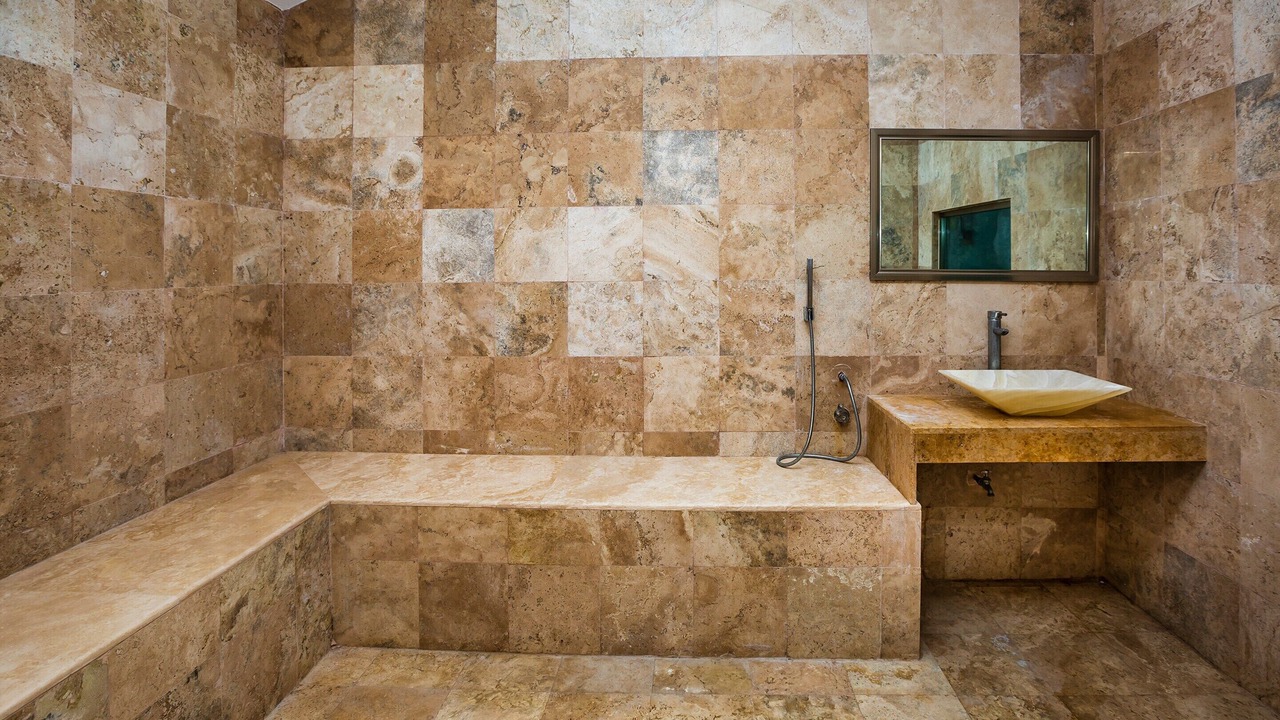 Photo of Bathroom in Alfredo V. Bonfil