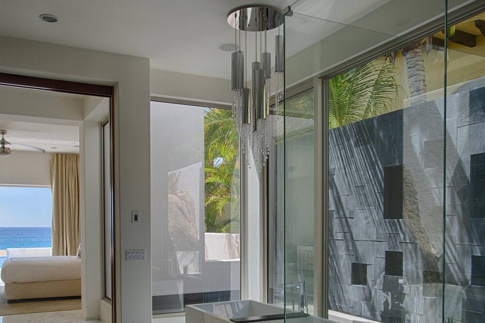 Photo of Bathroom in Centro