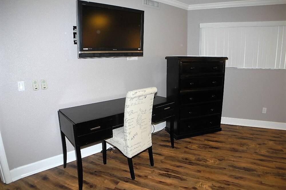Photo of Bedroom in Moovalya Keys