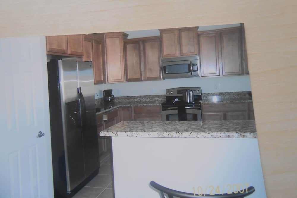 Photo of Kitchen in Anthem at Merrill Ranch