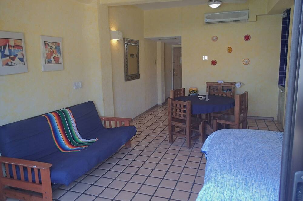 Photo of Livingroom in Marina