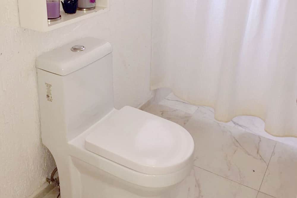 Photo of Bathroom in Club Santiago