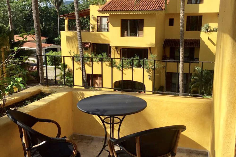 Photo of Patio Balcony in Club Santiago