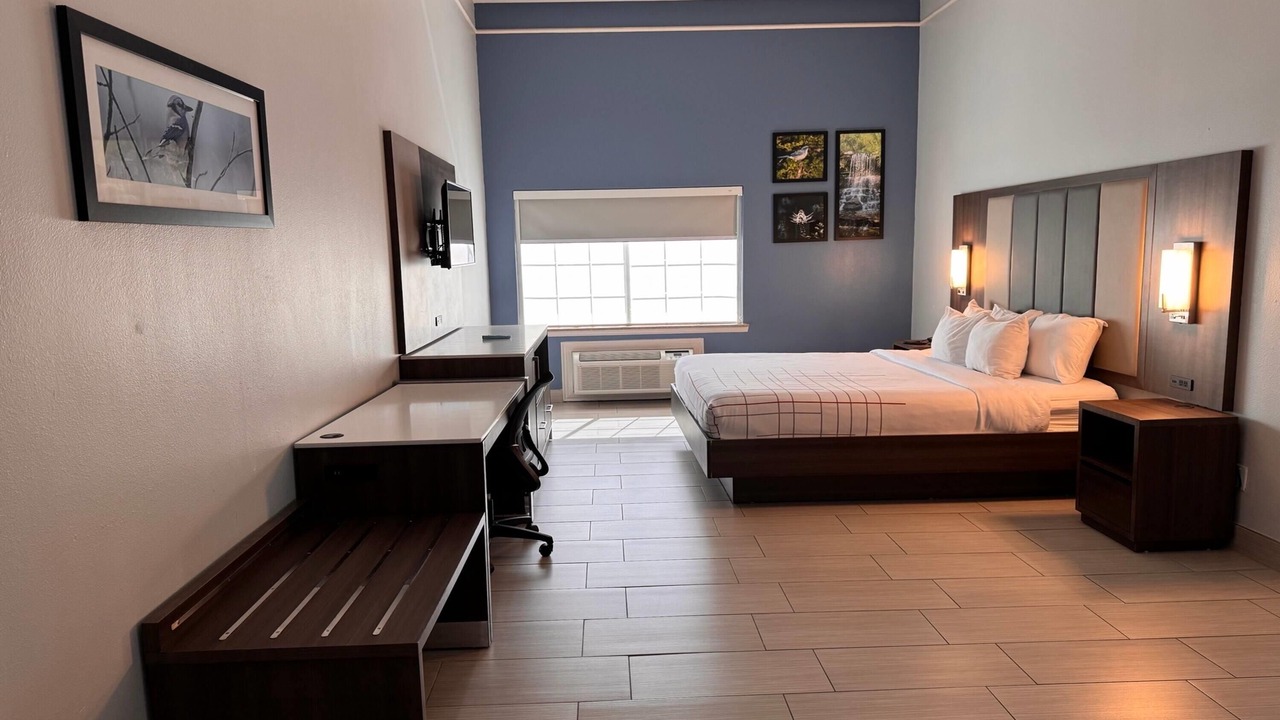 Photo of Bedroom in Alamo