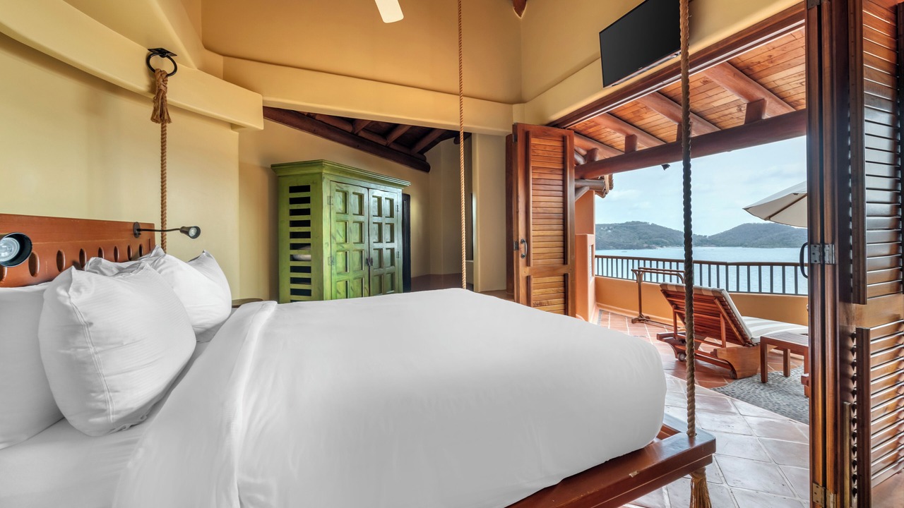Photo of Bedroom in Zihuatanejo