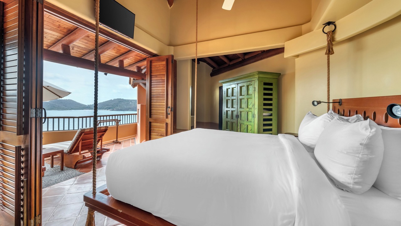 Photo of Bedroom in Zihuatanejo