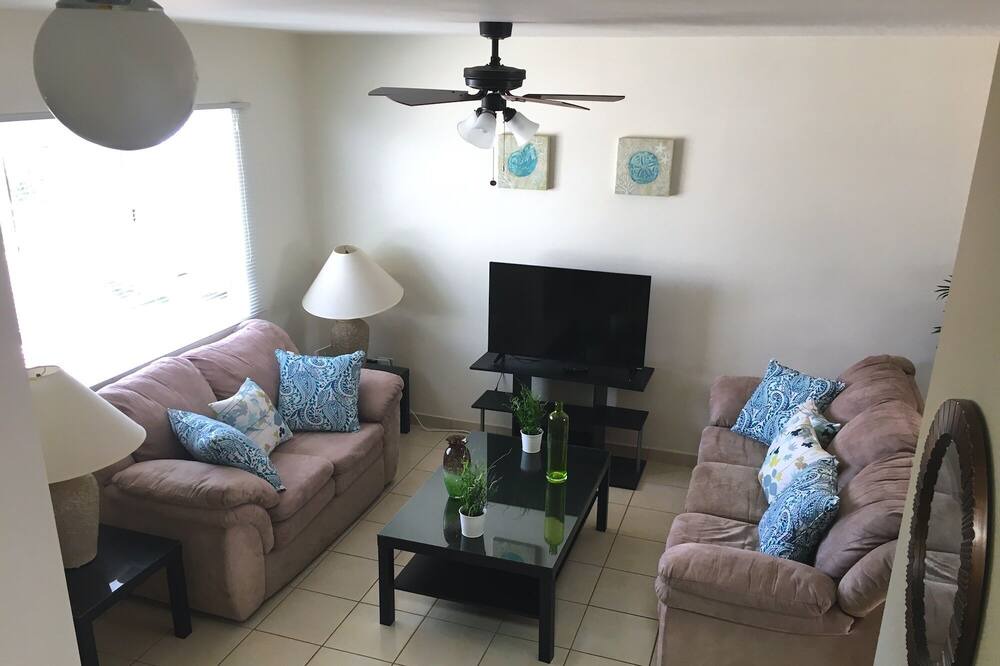 Photo of Livingroom in Ensenada