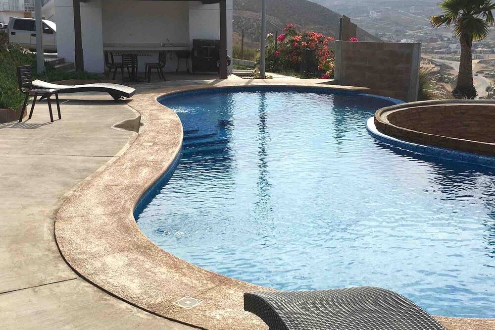 Photo of Others in Ensenada