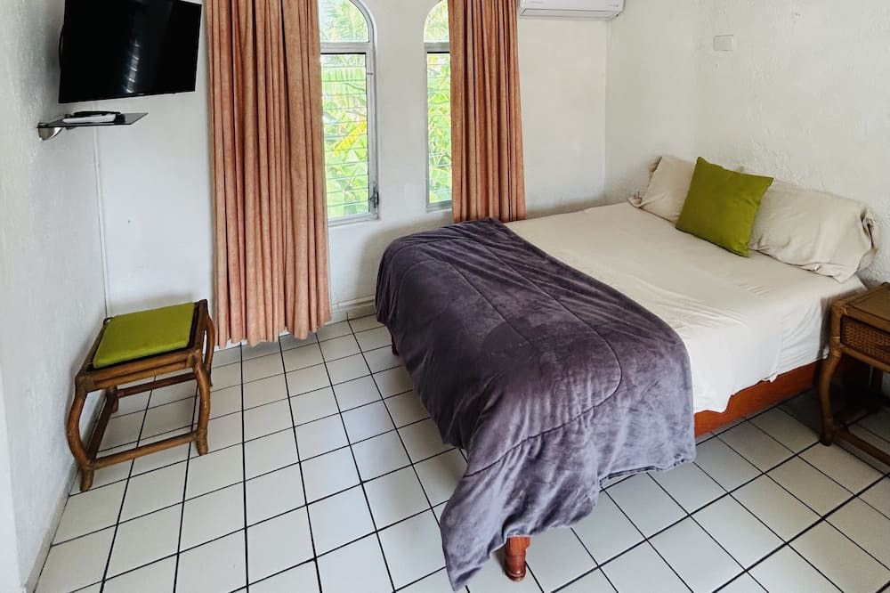 Photo of Bedroom in Club Santiago