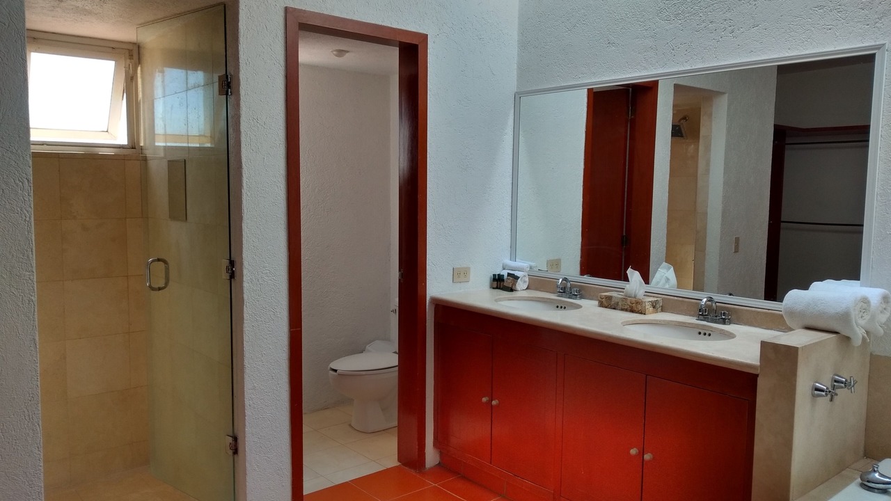 Photo of Bathroom in San Francisco del Rincon