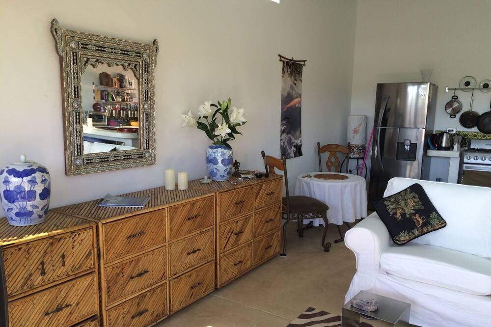 Photo of Bedroom in Cerritos