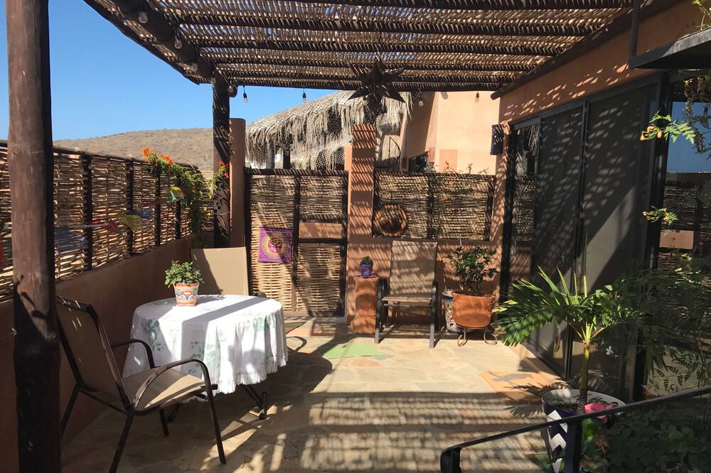 Photo of Patio Balcony in Cerritos