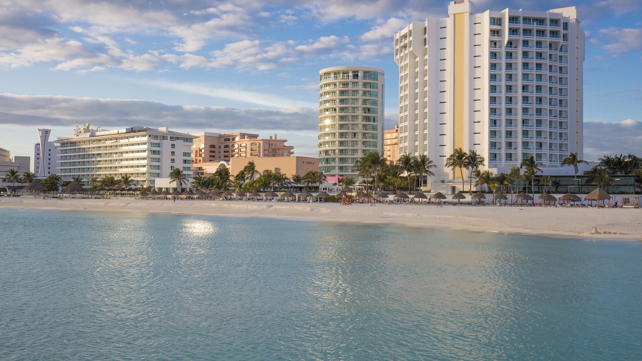 Photo of Others in Punta Cancun