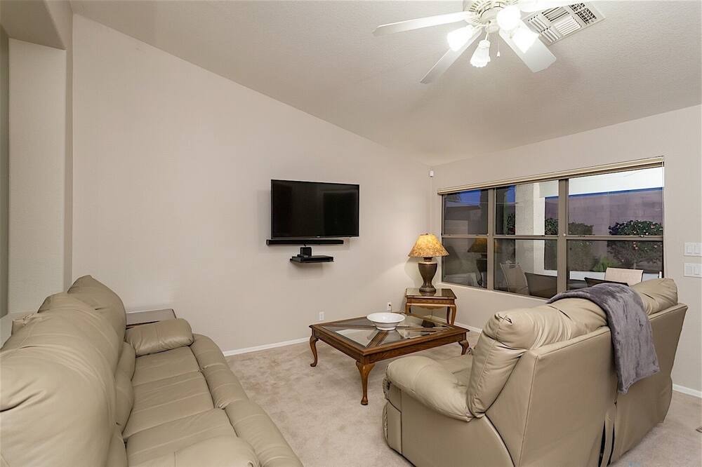 Photo of Livingroom in Gilbert