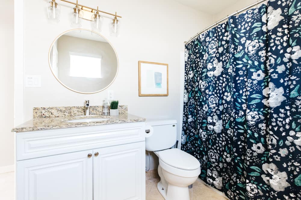 Photo of Bathroom in Cox Heights