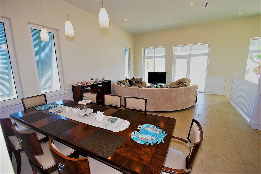 Photo of Livingroom in South Padre Island